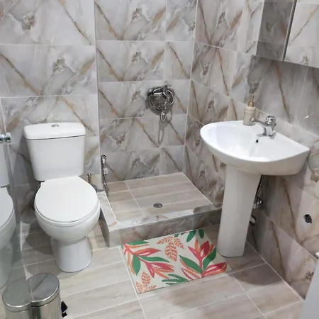 Athina Bc Apartment