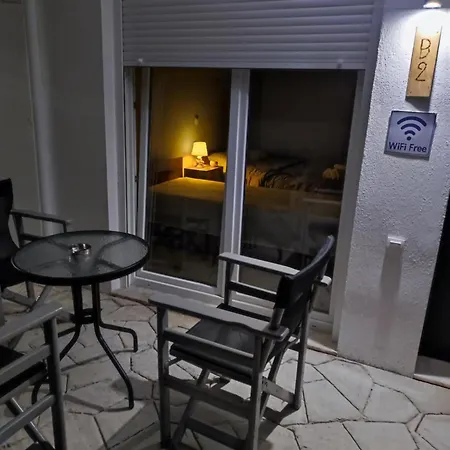 Apartament Athina Bc *