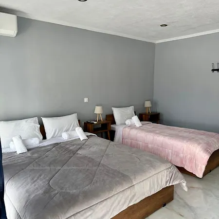 Athina Bc Apartament